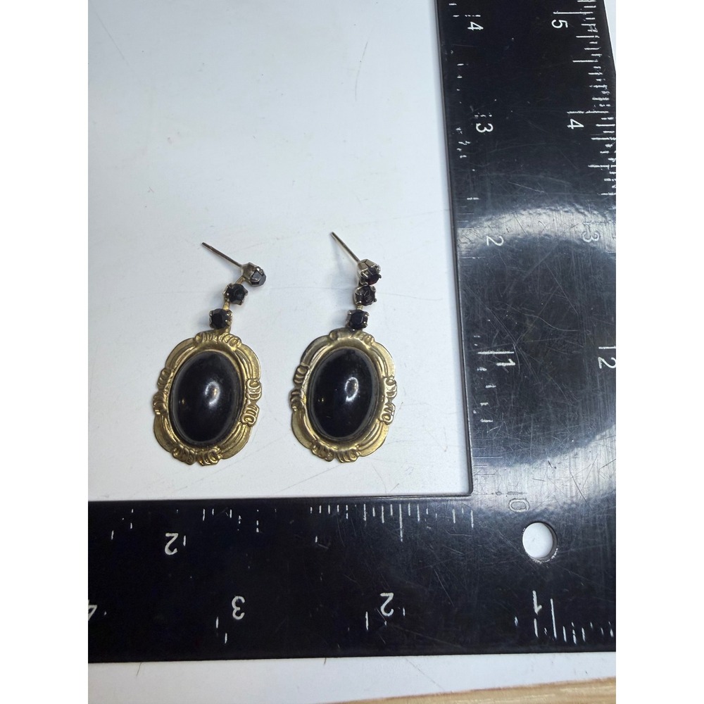 Vintage Black Cabochon Gold Tone Scalloped Oval Drop Earrings Victorian Gothic